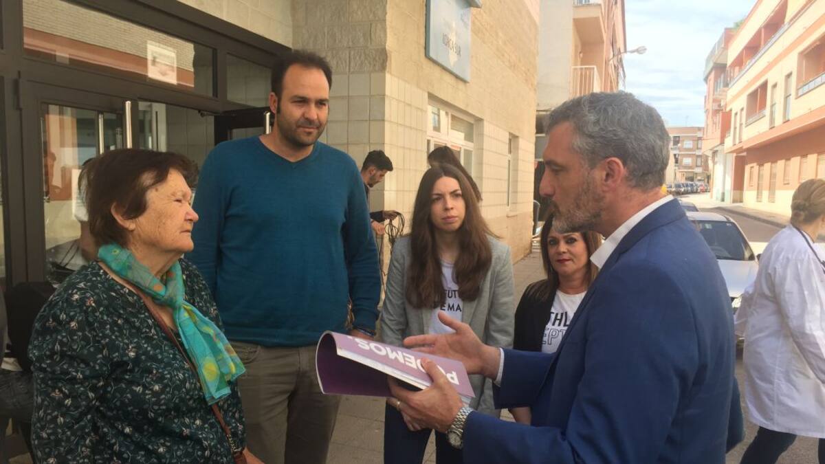 Podemos pide incrementar la inversión en atención primaria y que los centros de salud abran por la tarde