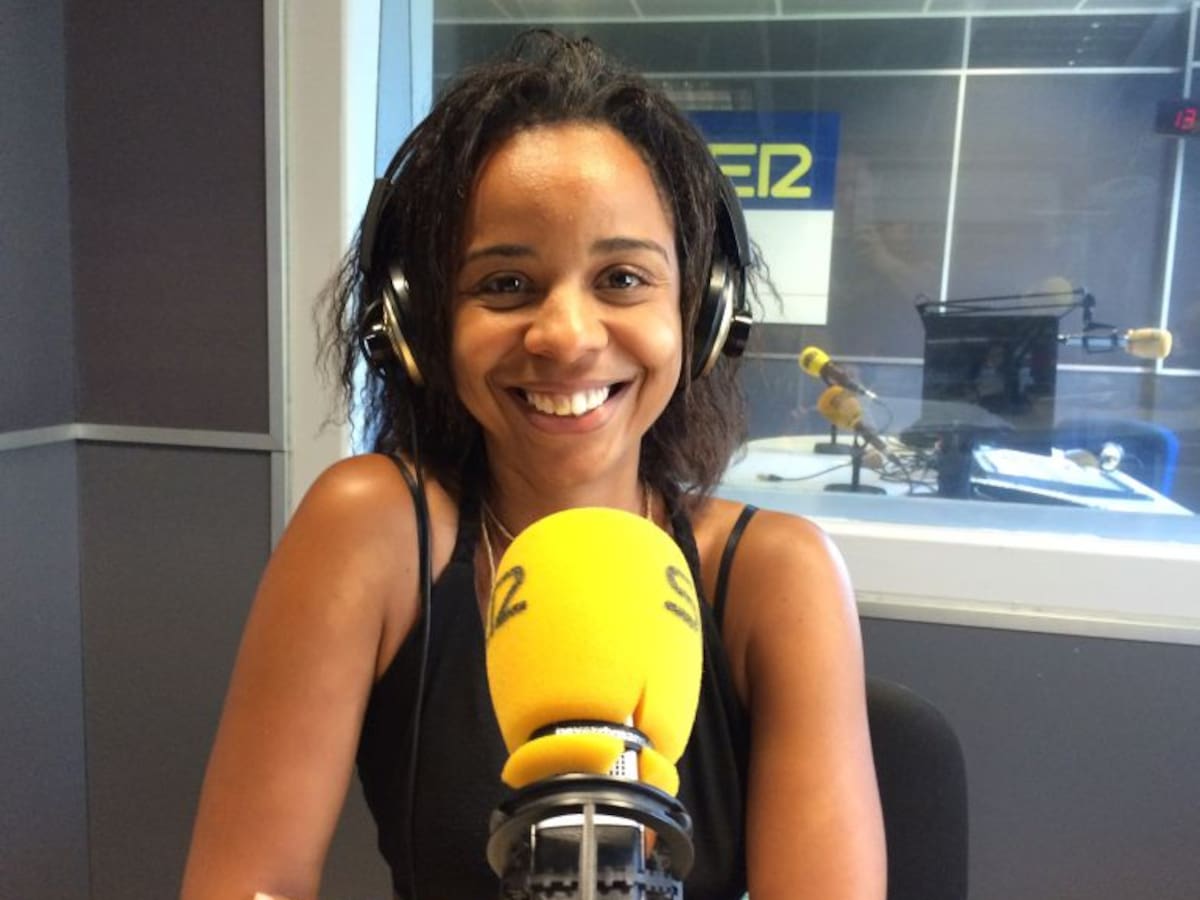 Raïssa Janer: 'La imatge que volem donar de les bruixes és la de dones que es reuneixen per compartir coneixements'.