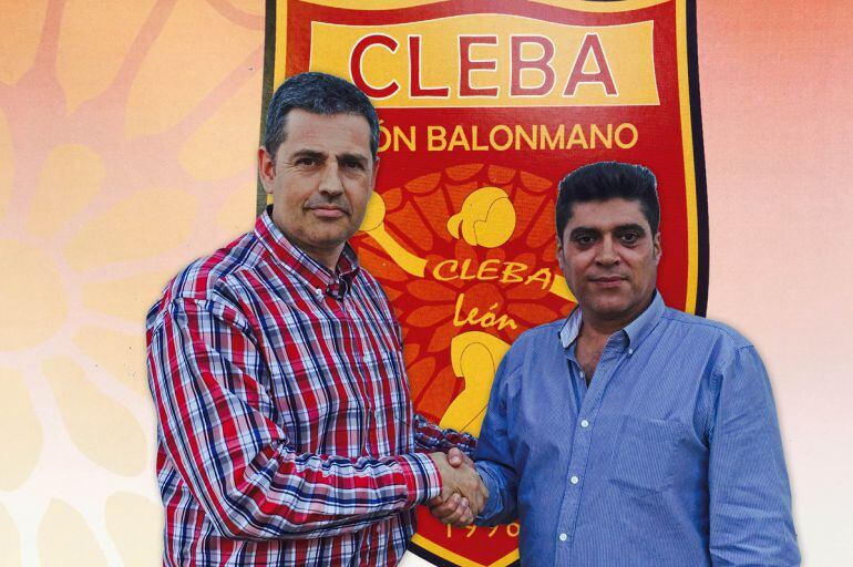 Óscar Andrés y Kiko Álvarez, en el momento de la presentación del técnico en el verano de 2015.