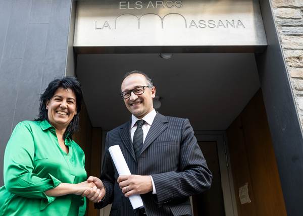 La cònsol major de la Massana, Eva Sansa, i el preisdent de la Creu Roja Andorrana, Josep Pol