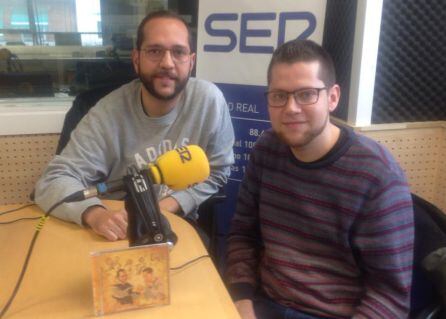 Carlos y Luis García en los estudios de SER Ciudad Real