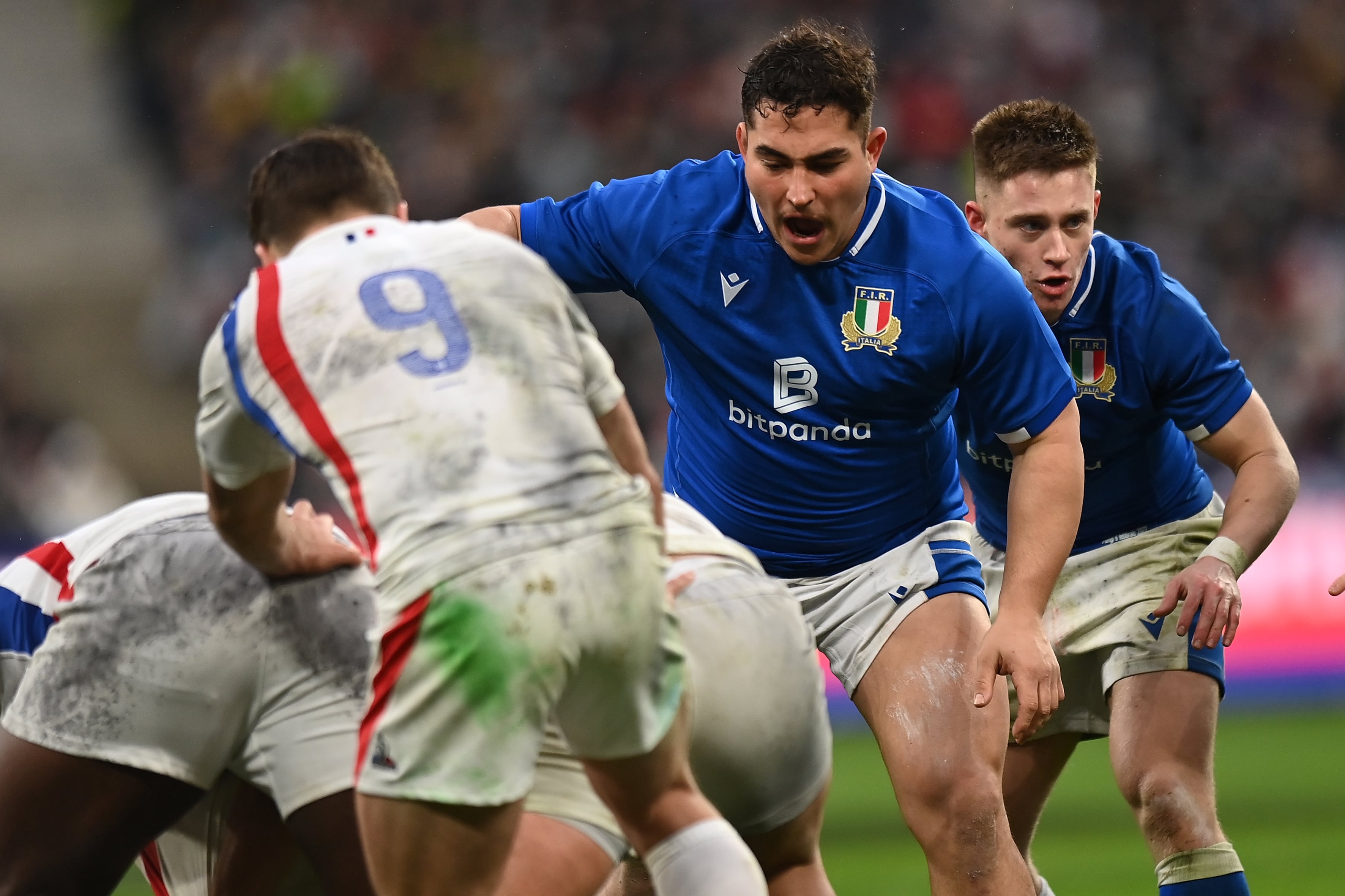 Ivan Nemer, jugador italiano de rugby, durante un partido del Seis Naciones contra Francia