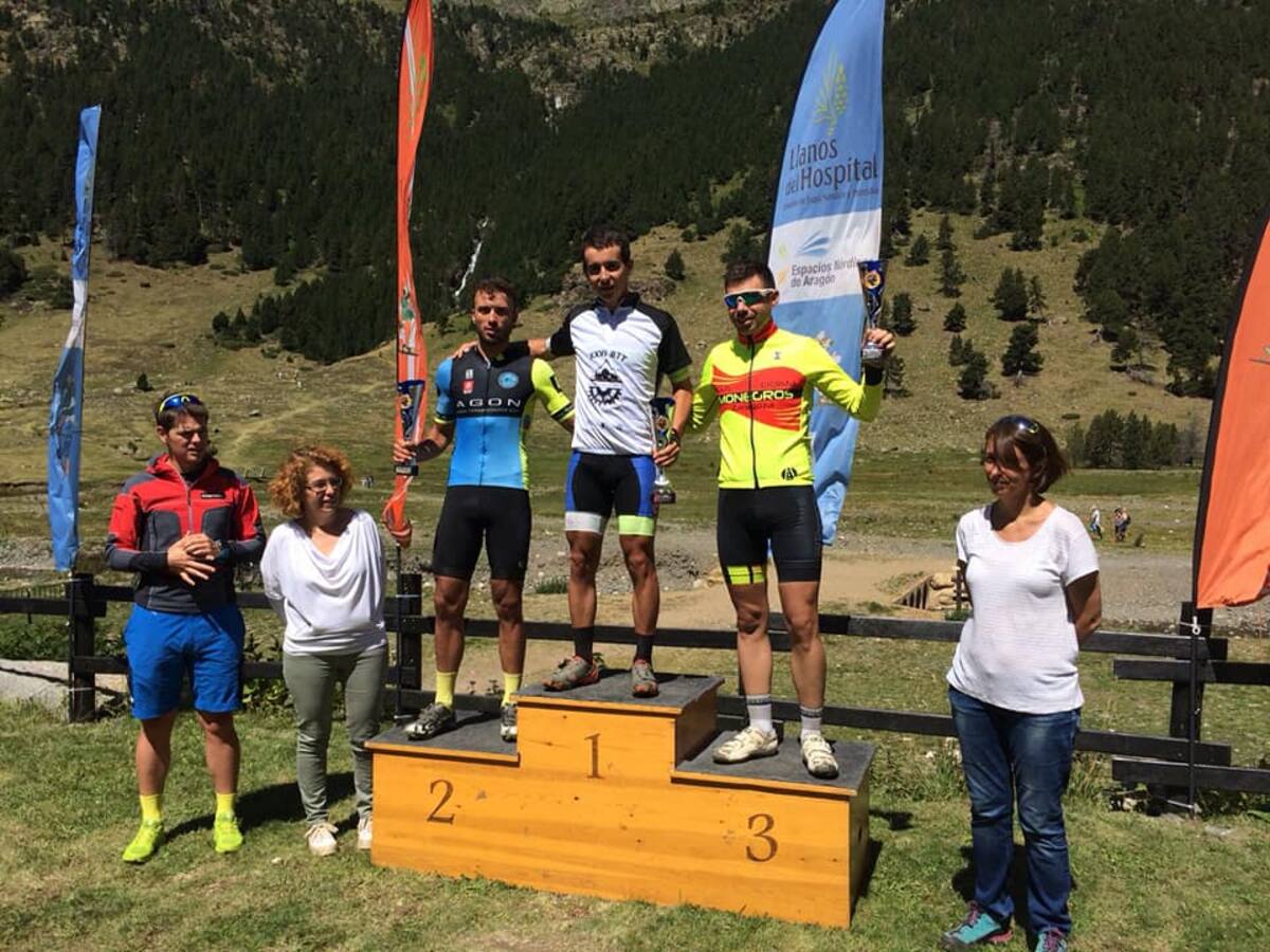 223 corredores disfrutaban del ciclismo en el Memorial Jorge Rami