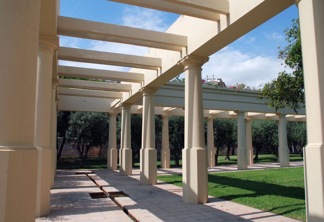 Pérgolas en el Jardín del Turia diseñadas por Ricardo Bofill