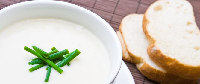 Crema fría de espárragos blancos en conserva