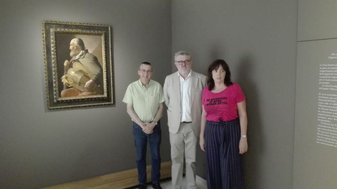 Les autoritats posen al costat del quadre del Museu del Prado &quot;Ciego tocando la zanfonia&quot; de Georges de la Tour.