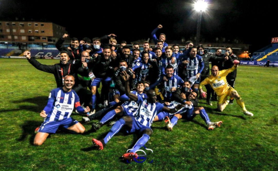 Celebración tras el partido