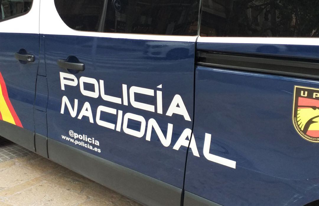 Furgoneta de la Policia Nacional.