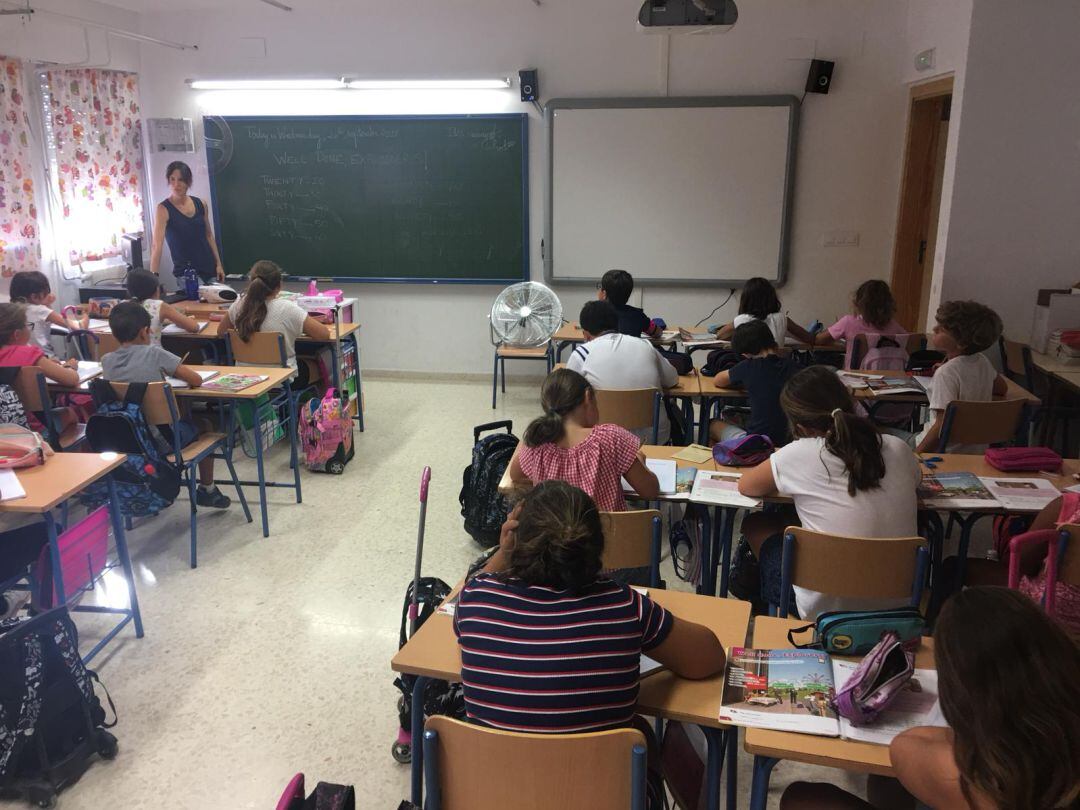 Los 20 ventiladores se han instalado en las aulas de infantil y primaria