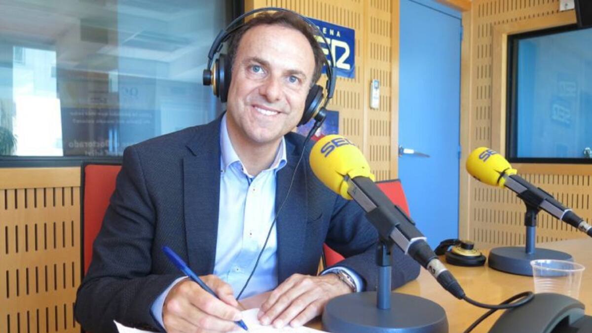 David de la Encina no dimite