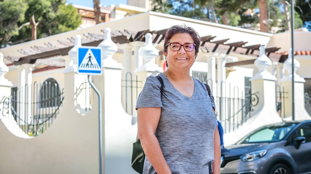 Ana Juan, presidenta de AECC Elda - Petrer, sobre la nueva sede de la entidad