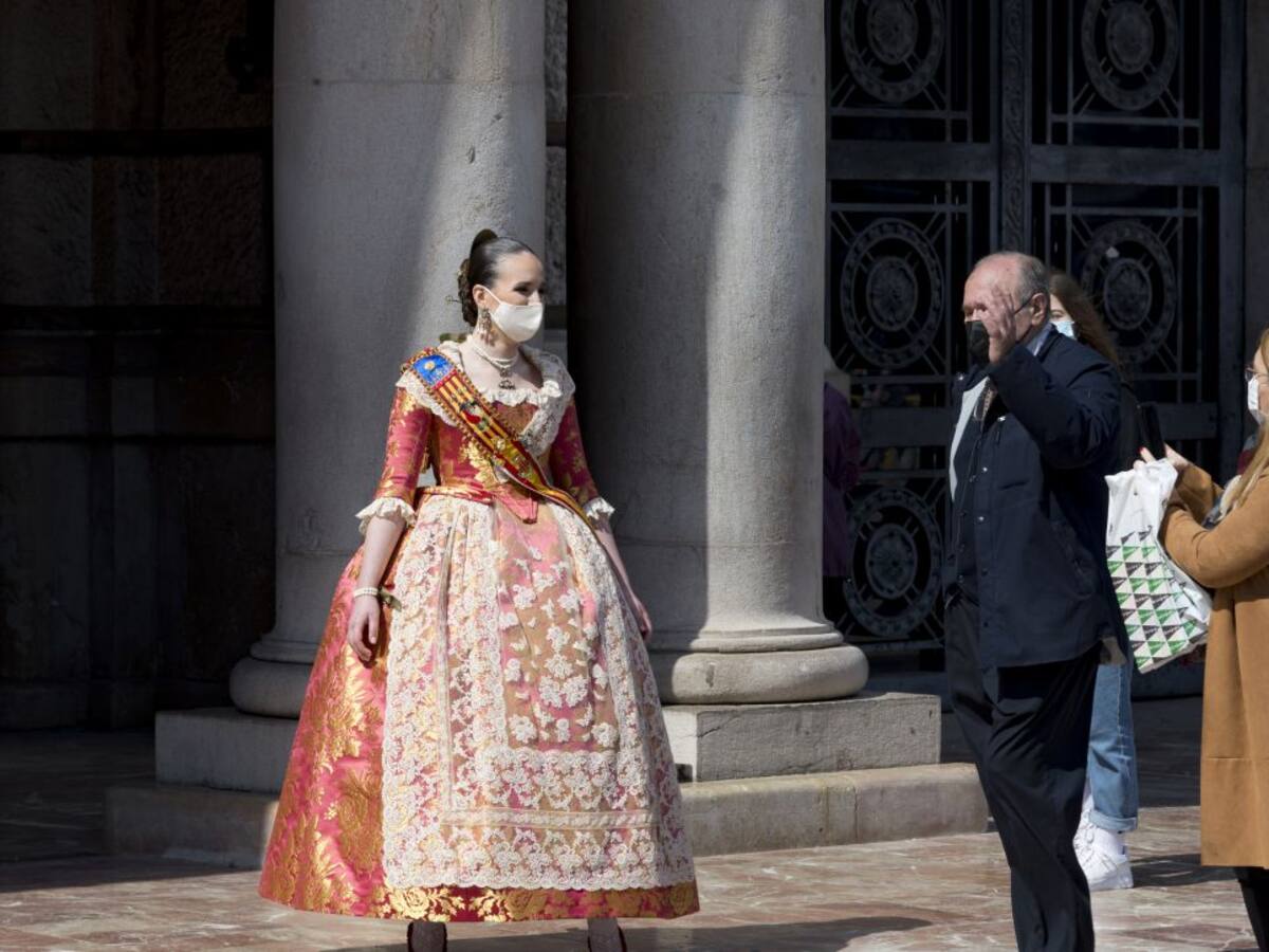 Cinco días de pirotecnia por toda València y ofrenda diurna: las principales novedades de las Fallas 2021