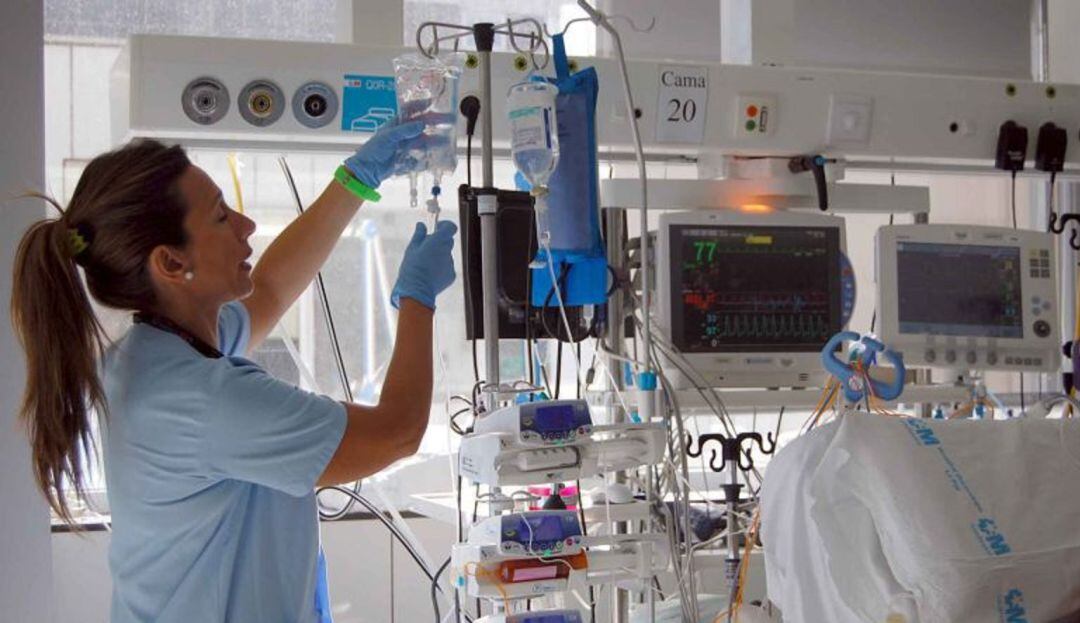 Enfermera en un hospital