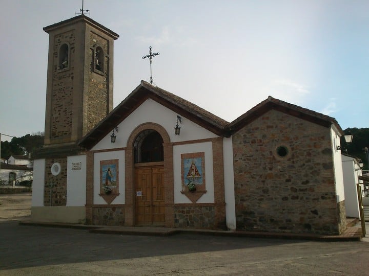 Iglesia de El Centenillo.