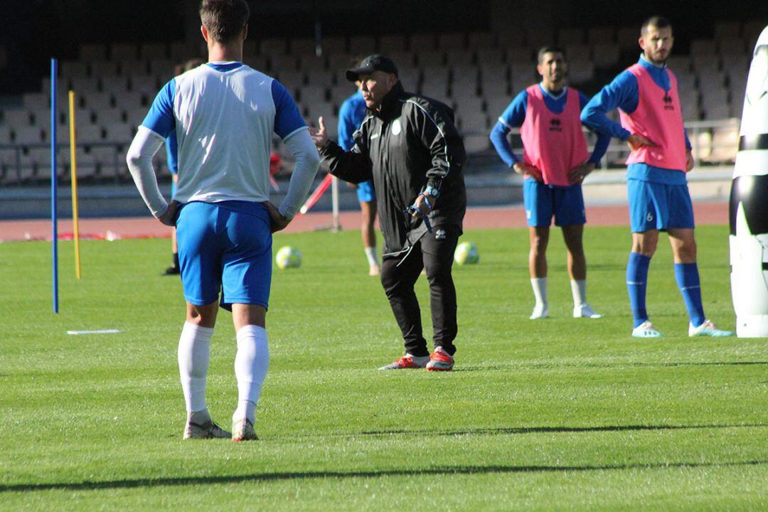 Josu Uribe durante un entrenamiento en Chapín