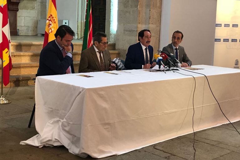 Carlos Zuñiga, Andrés Vazquez, Manuel Molés y José Luis Prieto en la presentación de la Feria Taurina de San Pedro 2018