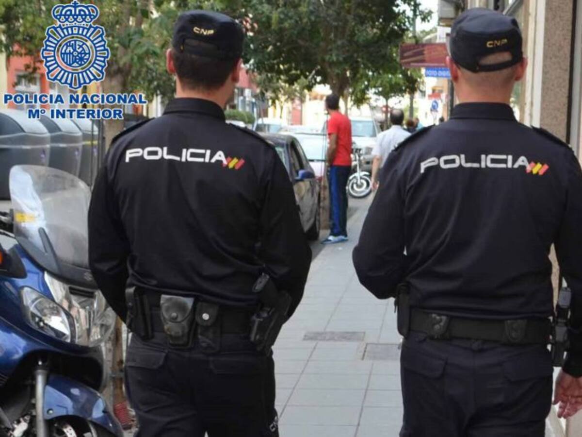 El Gobierno anuncia un refuerzo con 350 agentes de la Policía y la Guardia Civil para Málaga este verano