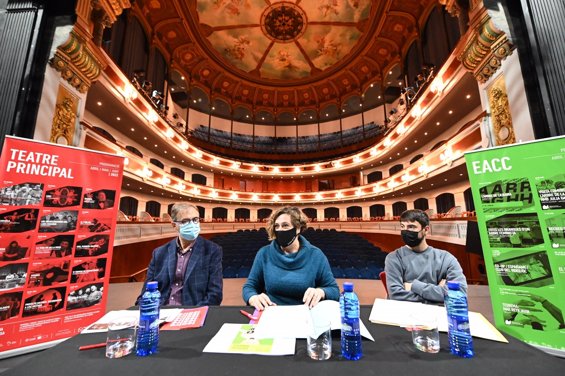 La secretaria autonómica de Cultura, Raquel Tamarit; el delegado del IVC en Castelló, Alfonso Ribes i el director artístico del EACC, Carles Àngel Saurí