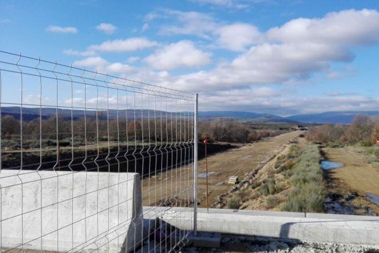 Terrenos de Otero (Palacios de Sanabria) sobre los que se construirá la parada del AVE