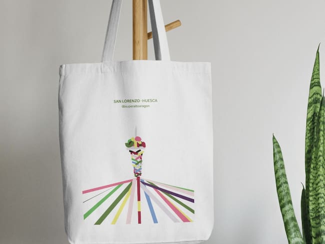 Bolsa con la imagen de las fiestas de San Lorenzo de Supermercados AltoAragón