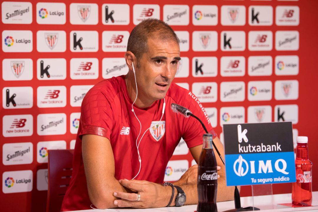 Gaizka Garitano en al rueda de prensa de esta mañana