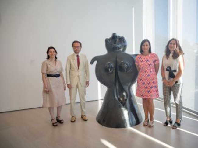 Presentación de la cesión de esculturas al Centro Botín y a Santander