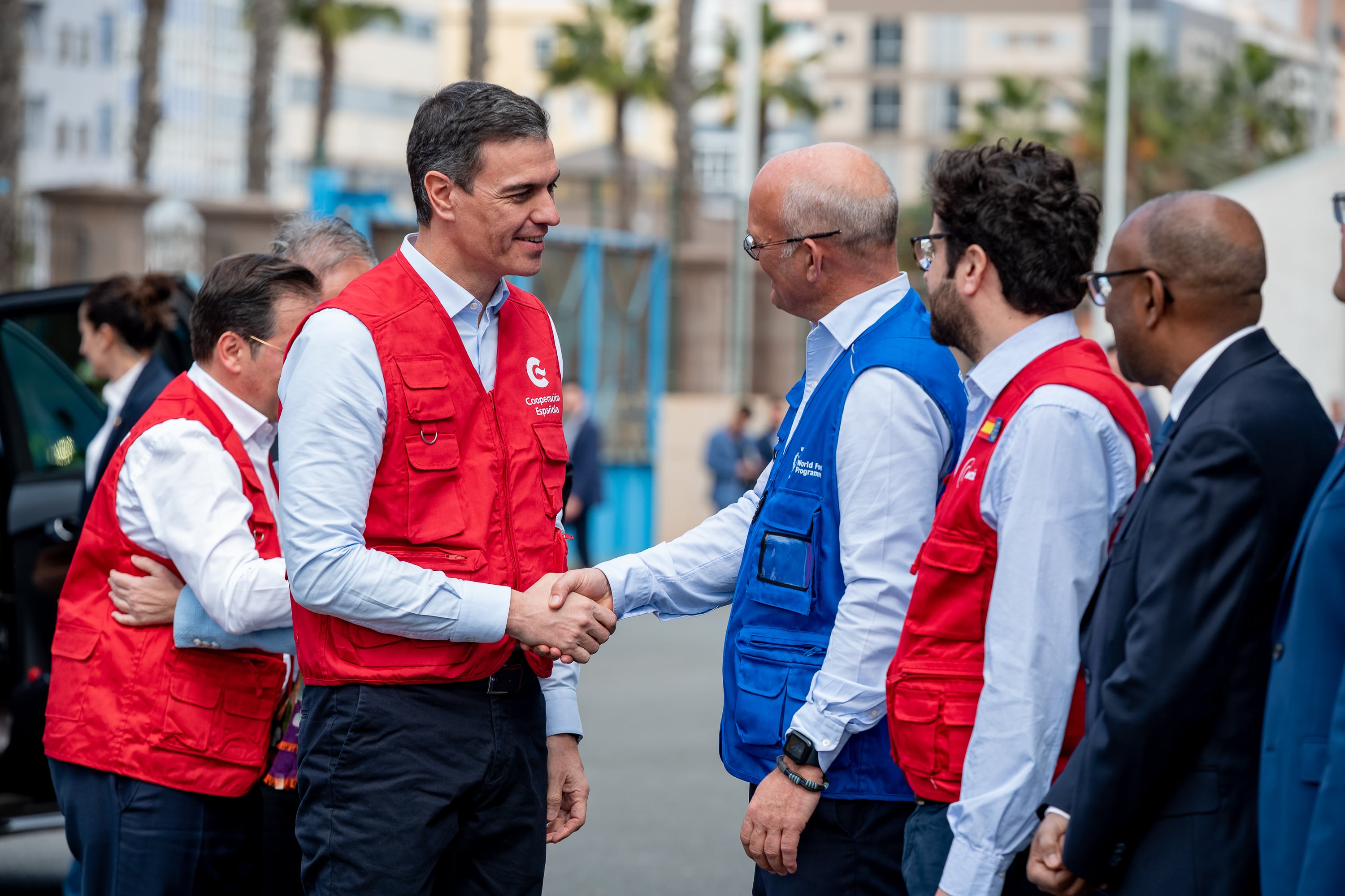 El presidente del Gobierno, Pedro Sánchez, a su llegada a la base de operaciones del Programa Mundial de Alimentos de la ONU