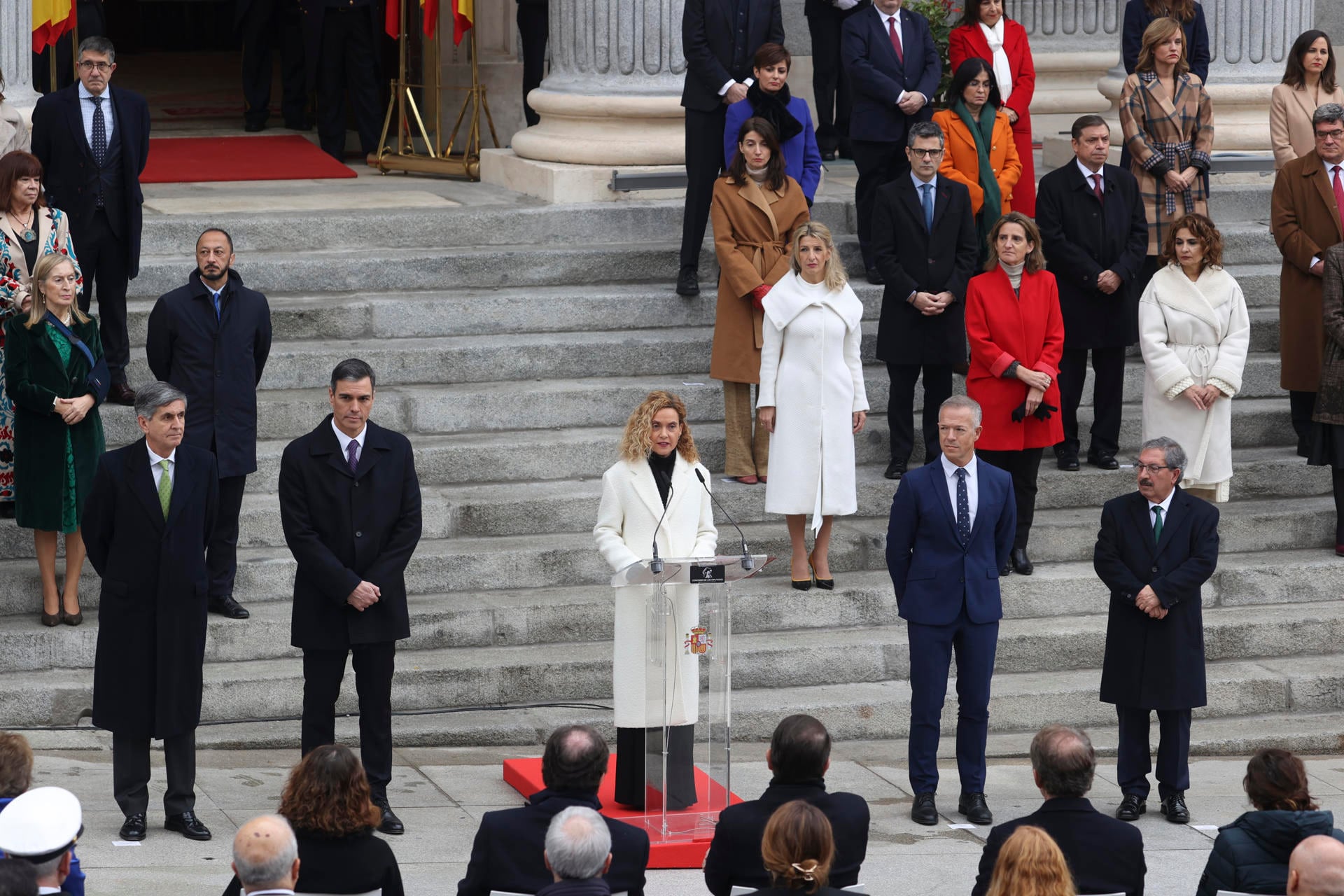 MADRID, 06/12/2022.- MADRID, 06/12/2022.- La presidenta del Congreso, Meritxell Batet (c) junto al presidente del Gobierno, Pedro Sánchez (c-i) y el presidente del Senado, Ander Gil (c-d) da un discruso durante los actos de Conmemoración del aniversario de la Constitución este martes en Madrid. EFE/ Kiko Huesca