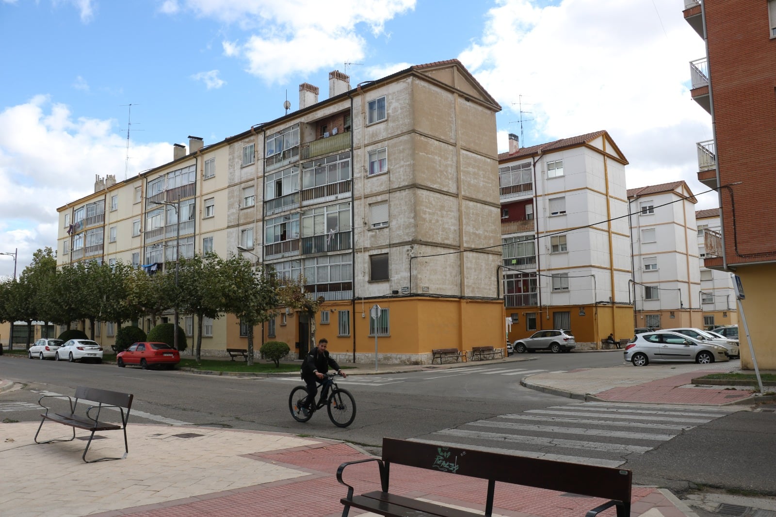Algunos de los bloques de viviendas incluidos en el plan de regeneración del barrio de Santa Catalina en Aranda