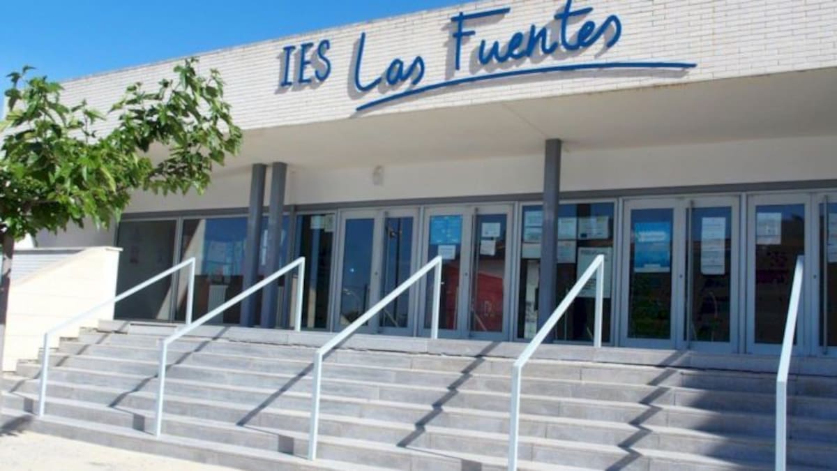 Julián Calero, profesor e. fisica IES Las Fuentes