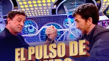 "Me retorció la muñeca y me hizo daño": Pablo Motos y la aparatosa visita de Stallone a 'El Hormiguero'