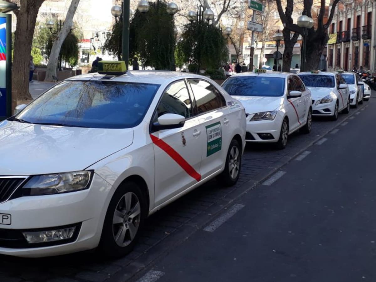 "No se puede a unos atar las manos y al otro dejárselas libres"