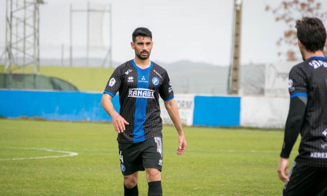 Adri Rodríguez es el primer fichaje del Xerez CD