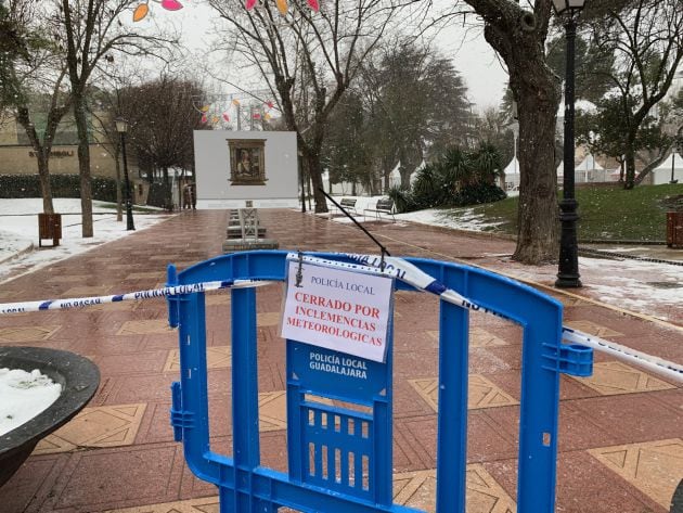 Cerrado a medio día el parque de La Concordia en Guadalajara