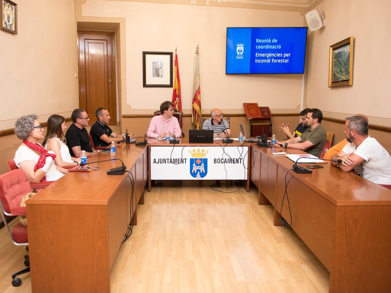 Reunió a Bocairent contra els incendis forestals