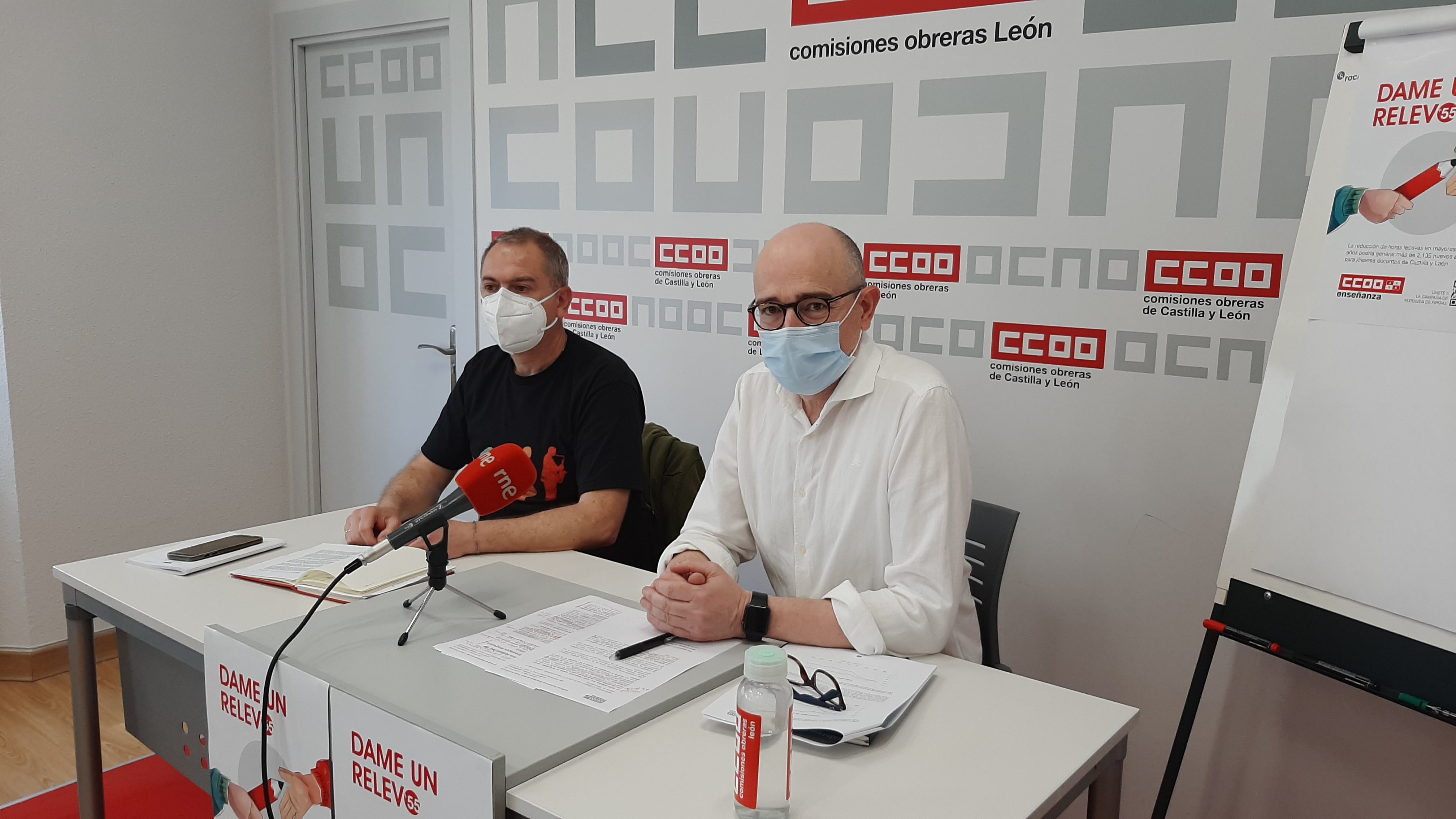 Aurelio Iglesias y José Antonio Alegre durante la rueda de prensa