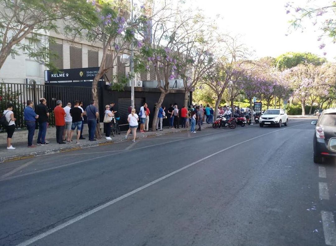 Colas, en el Rico Pérez