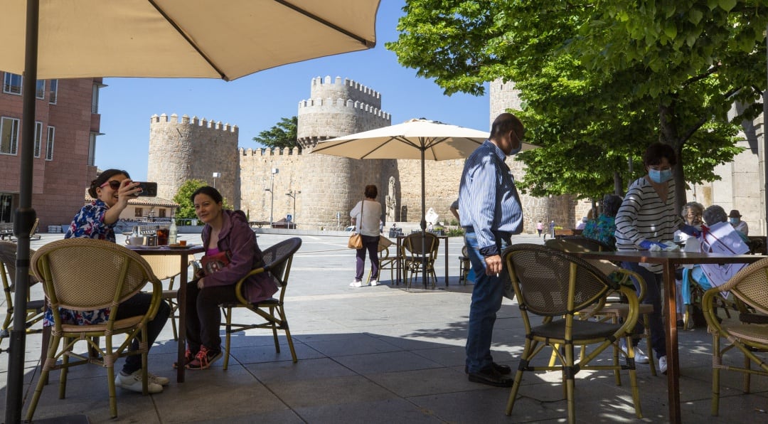 Terrazas en la Plaza de Santa Teresa