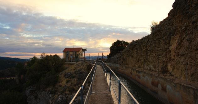 Canal de Uña a Villalba.