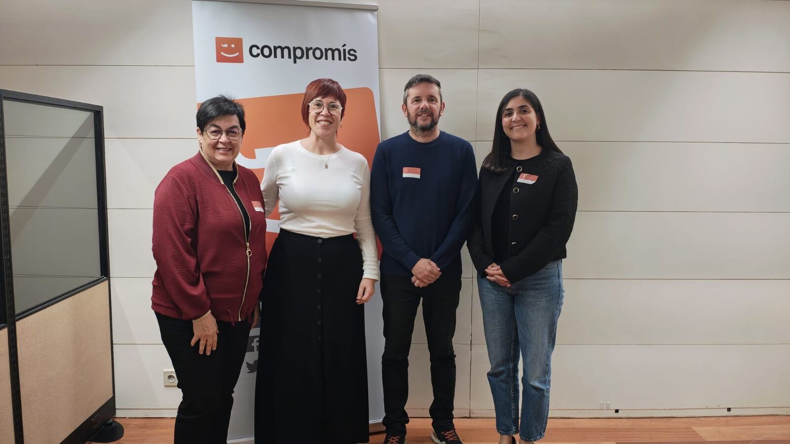 Los concejales verdes con la diputada Agueda Micó