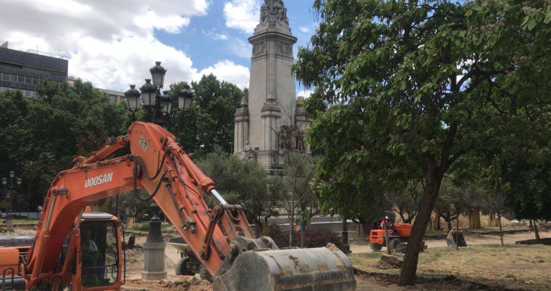 Imagen de las obras de la Plaza de España de Madrid.