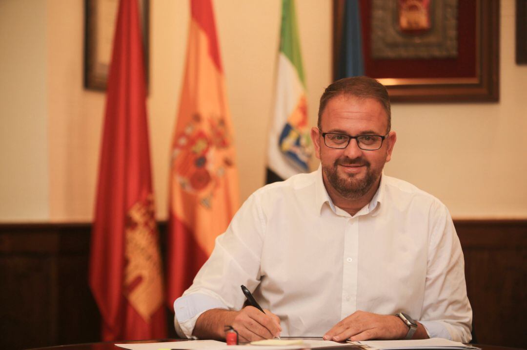 El alcalde de Mérida Antonio Rodríguez Osuna