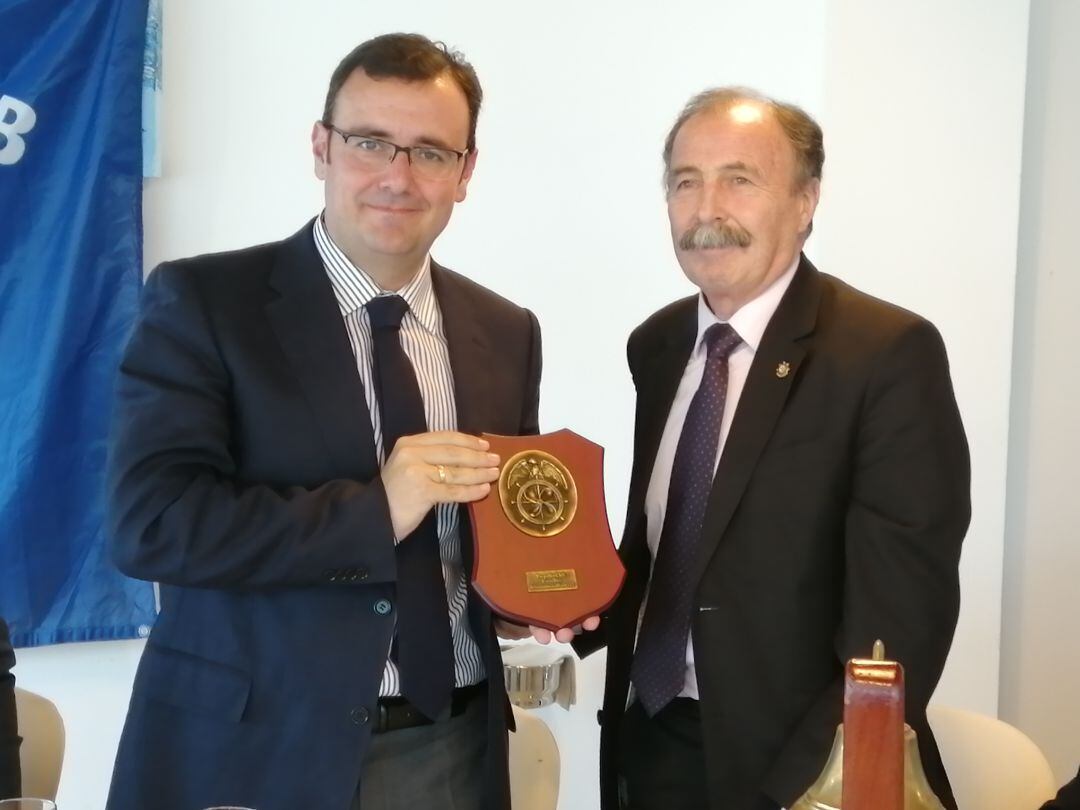 Miguel Ángel Gómez sustituye a José Manuel Manaute.