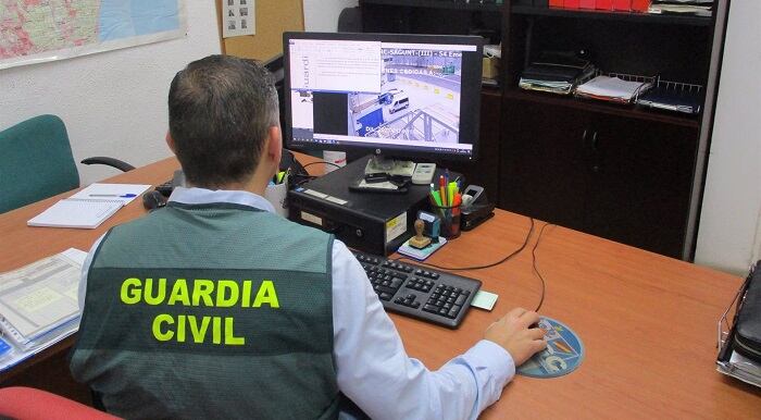 Un agente de Guardia Civil