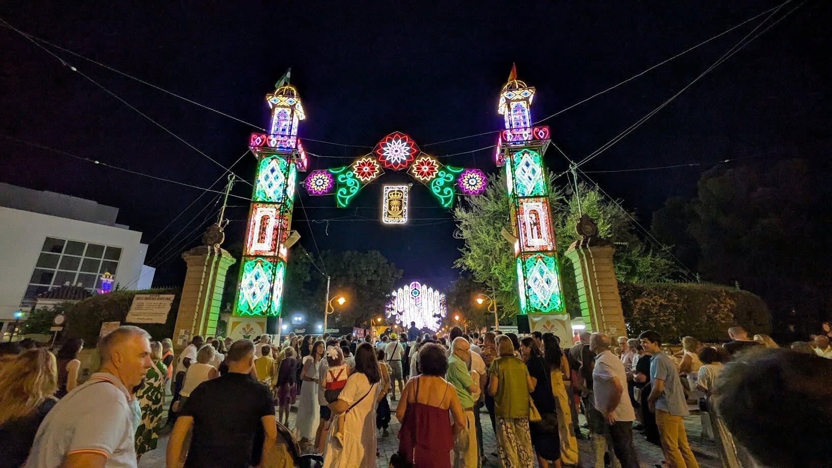 Alumbrado de la feria de agosto