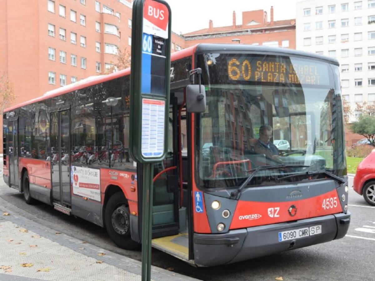 Desconvocados los paros en el autobús urbano