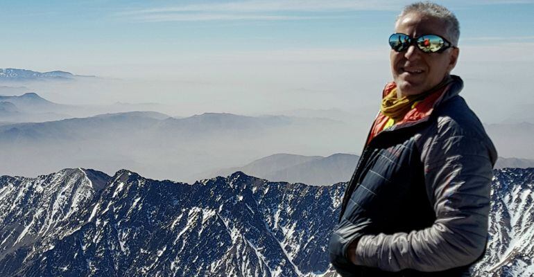 Javi Cruz, guía titulado como Técnico Deportivo de Alta Montaña y fundador de Calima Trek