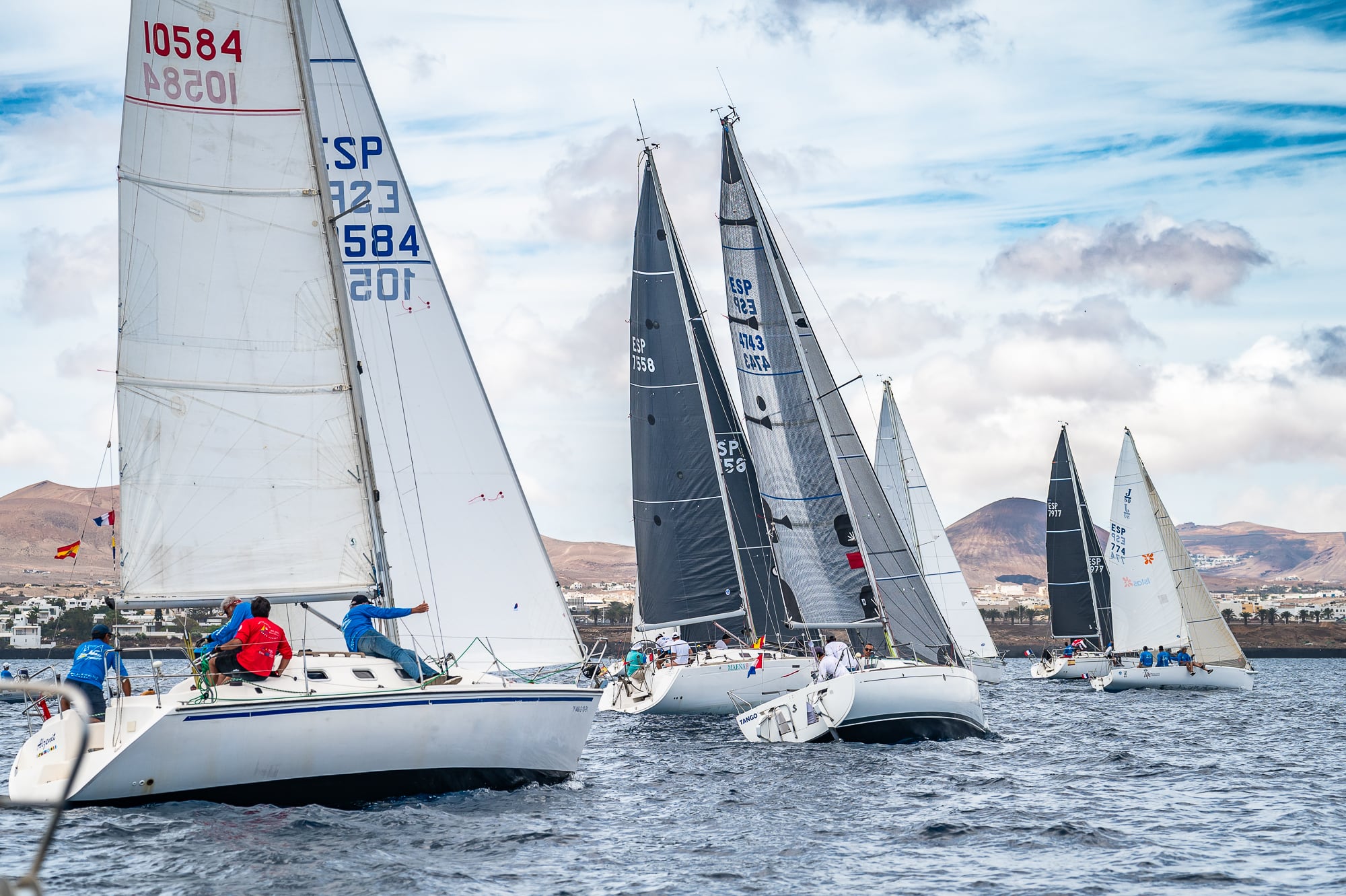 Varios de los participantes en el XIII Trofeo Cesár Manrique-RCNA-Calero Marinas.