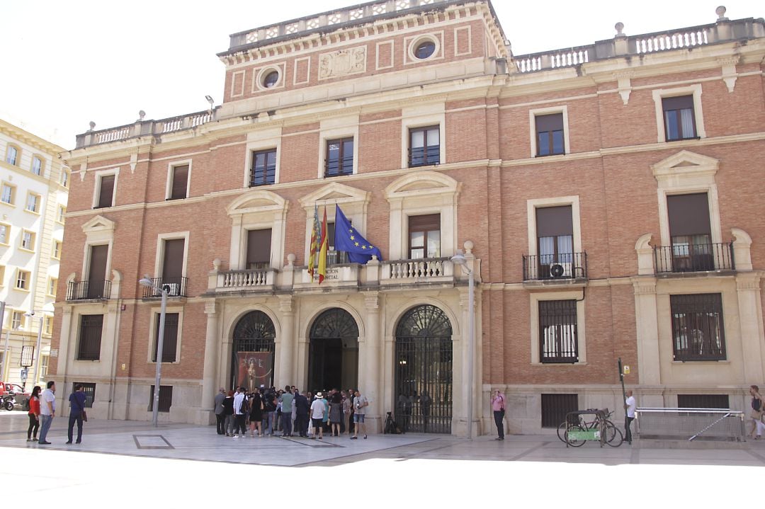 Fachada de la Diputación Castellón