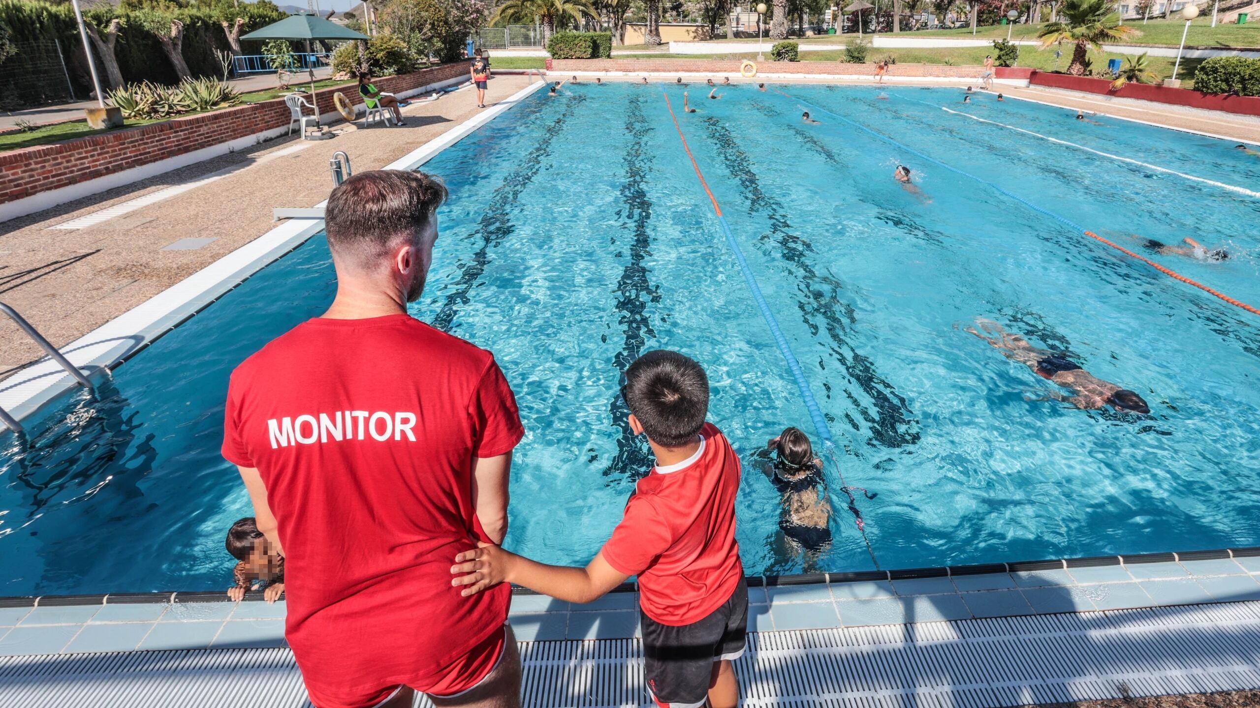 Imagen de archivo de la pasa Escuela de Verano de Elda en la piscina de San Crispín